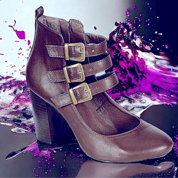 Refresh Ankle Boots NWT Vintage-Inspired Brown Buckle Block Heel 10 (Fits 9/9.5) - Picture 15 of 16